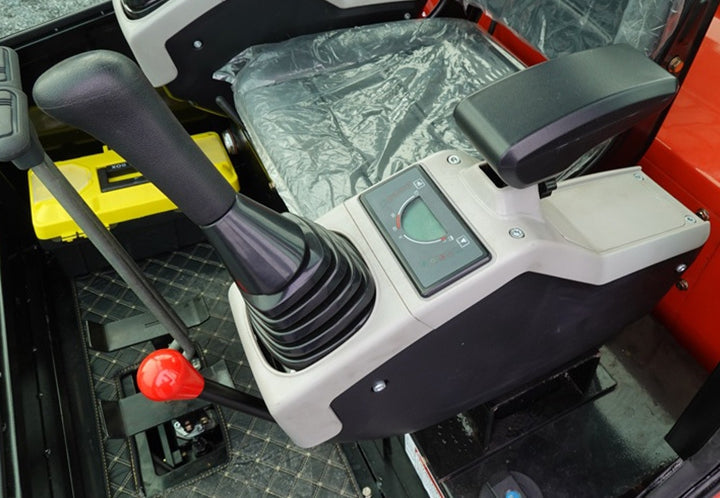 2.5 Ton Mini Excavator Rato Engine 21kW Gasoline Excavator Mini Digger With Hydraulic Thumb Digger | QNT50R