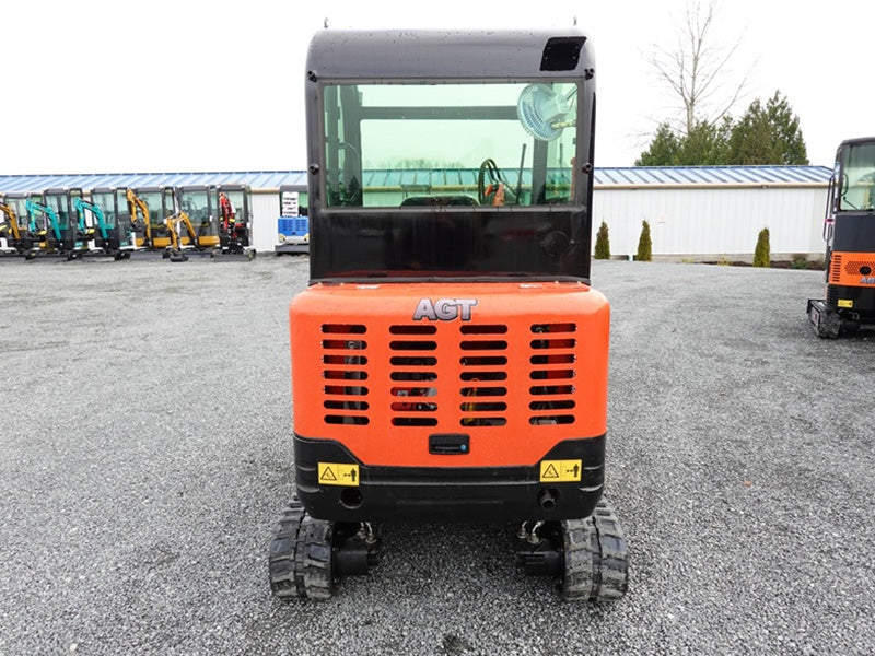 2.5 Ton Mini Excavator Rato Engine 21kW Gasoline Excavator Mini Digger With Hydraulic Thumb Digger | QNT50R