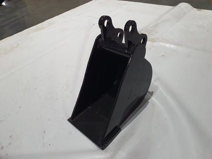 AGT New 8 in Toothless Bucket withoutTeeth 200MM for 1-2 ton Mini Excavator | 12EX-WD08B