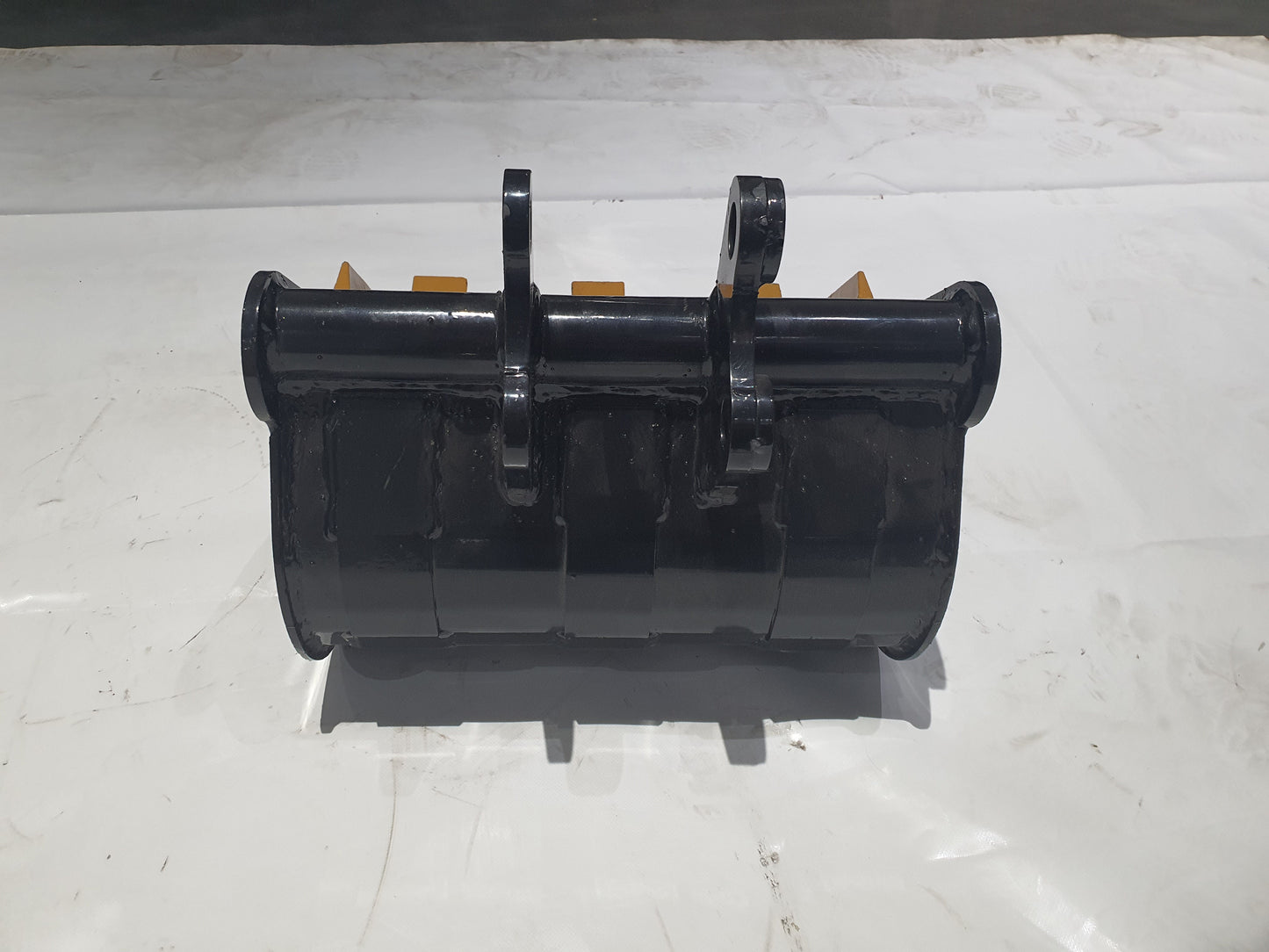 16" Bucket With Teeth For AGT Mini Excavators | 12EX-WD16
