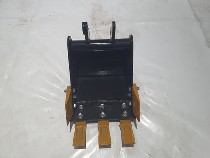 16" Bucket With Teeth For AGT Mini Excavators | 12EX-WD16