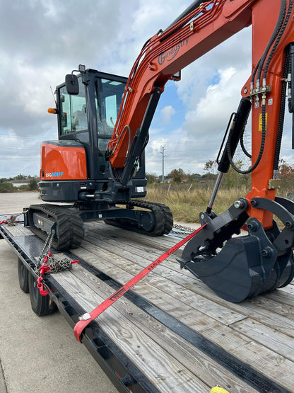 4-Ton Mini Excavator with Kubota Engine With Hydraulic Thumb | CFG-40UF