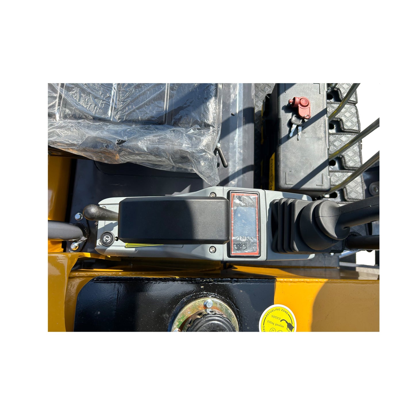 2 Ton Hydraulic Excavator Cab Crawler Type Engine-Powered Digger Gasoline Engine Bucket-equipped Excavator | MX50R