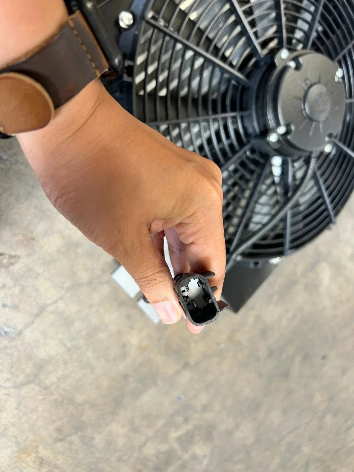 AGT Hydraulic Radiator Fan for AGT LRT23 skid steer loader | ORMSR23