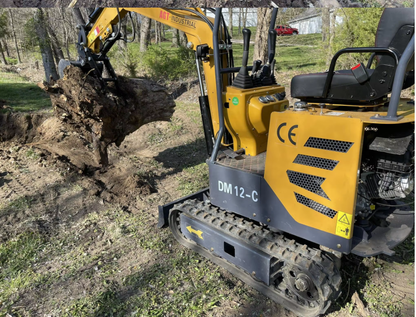 1 Ton, 13.5 HP Gasoline Engine (B&S) Epa/Ce  Mini Hydraulic Digger Excavator With Side Swing | DM12-C
