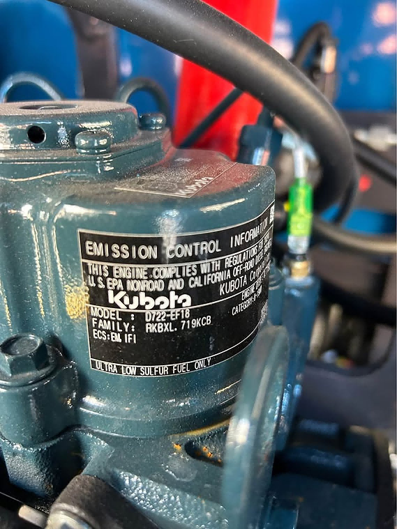 1.3Ton 13.7HP Mini Excavator Digger Diesel Kubota EPA Engine Crawler | DM20