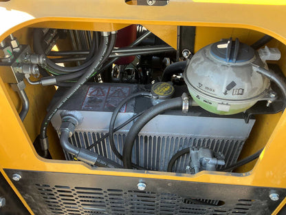 Mini Skid Steer Loader Crawler Diesel Kubota Engine | KKT27