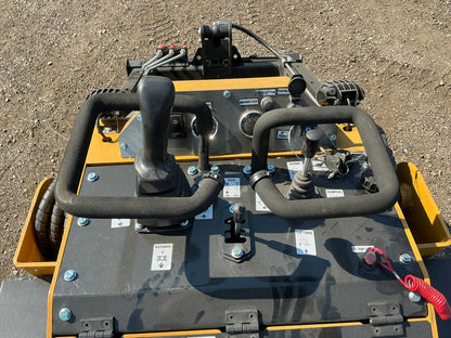 Mini Skid Steer Loader Crawler Diesel Kubota Engine | KKT27