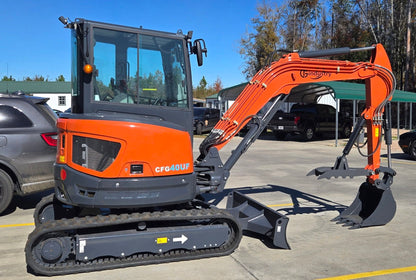 4-Ton Mini Excavator with Kubota Engine With Hydraulic Thumb | CFG-40UF