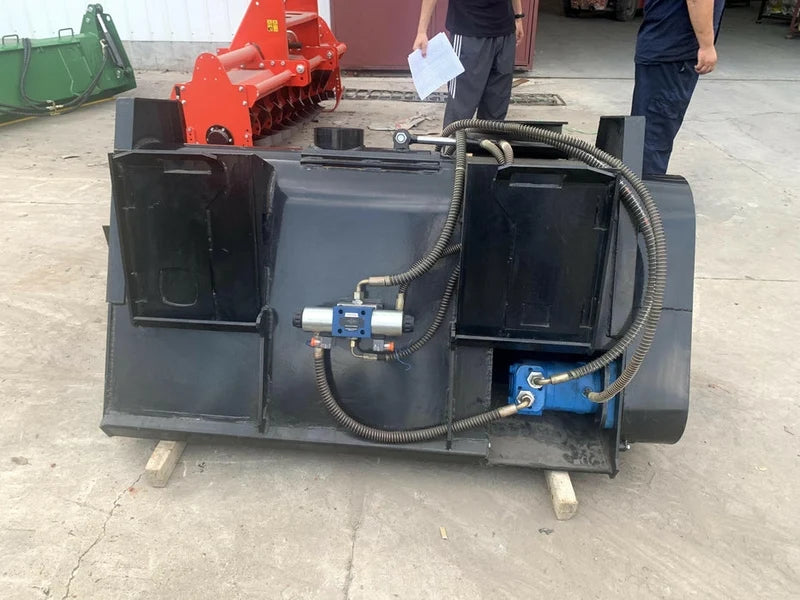 Skid Steer Concrete Cement Mixer Bucket w/0.53 m³ Capacity, 16-21 MPa | SSCM53