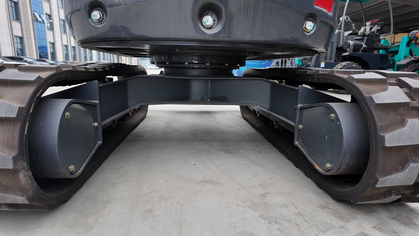 2.8 Ton Yanmar Diesel Engine Miniexcavator W/ Hydraulic Thumb | CFG-STE35SR