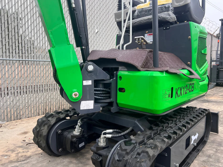 1 TON, B&S ENGINE MINI SMALL EXCAVATOR W/ HYDRAULIC THUMB & SWING BOOM | KX12-CB